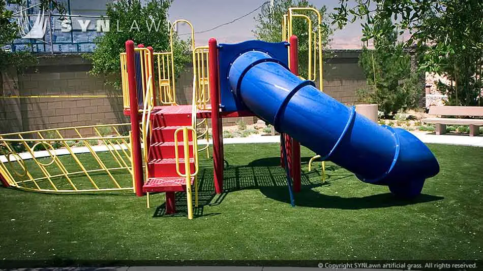 artificial-grass-for-play-areas-020.jpg.webp