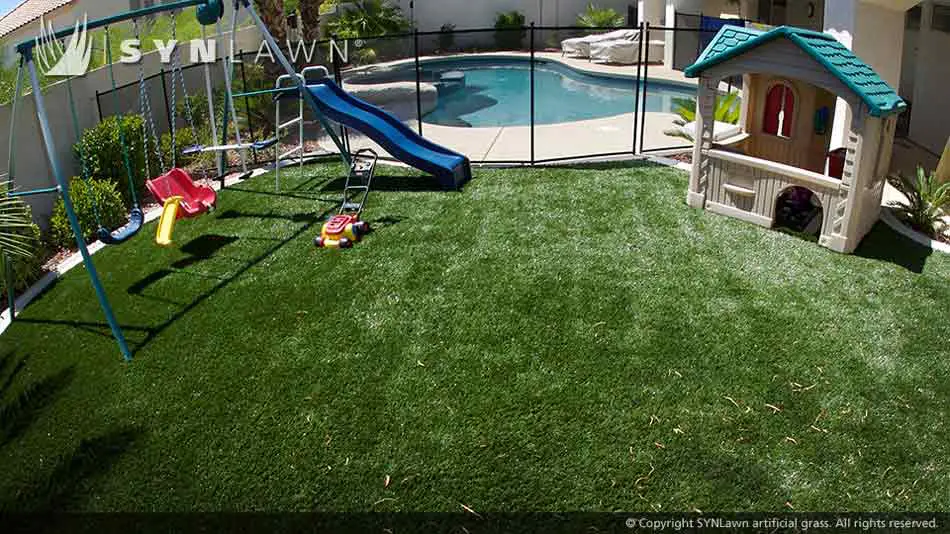 artificial-grass-for-play-areas-034.jpg.webp